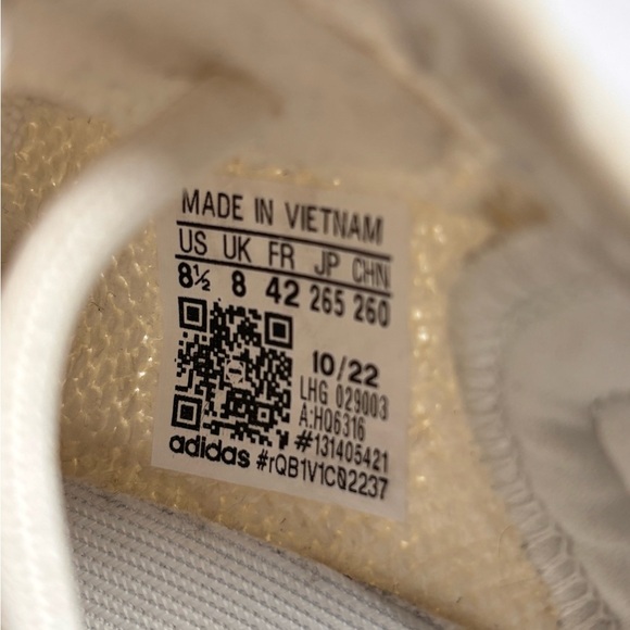 Adidas YEEZY BOOST 350 V2 Bone Men’s 8.5 - Picture 10 of 10